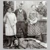 vli Maria Schommer-Johann Meiers- Klara Katharina Schulligen, liegend Alfons Gleser.jpg